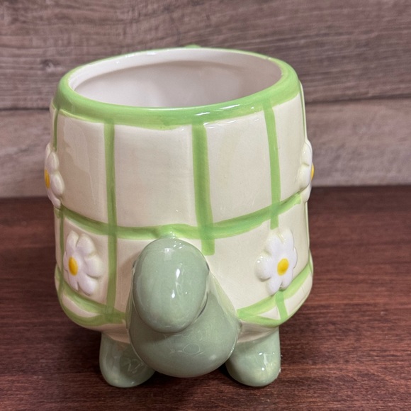 Super Cute Tortoise ๐ข Mug Painted by Hand - NEW - Picture 4 of 9
